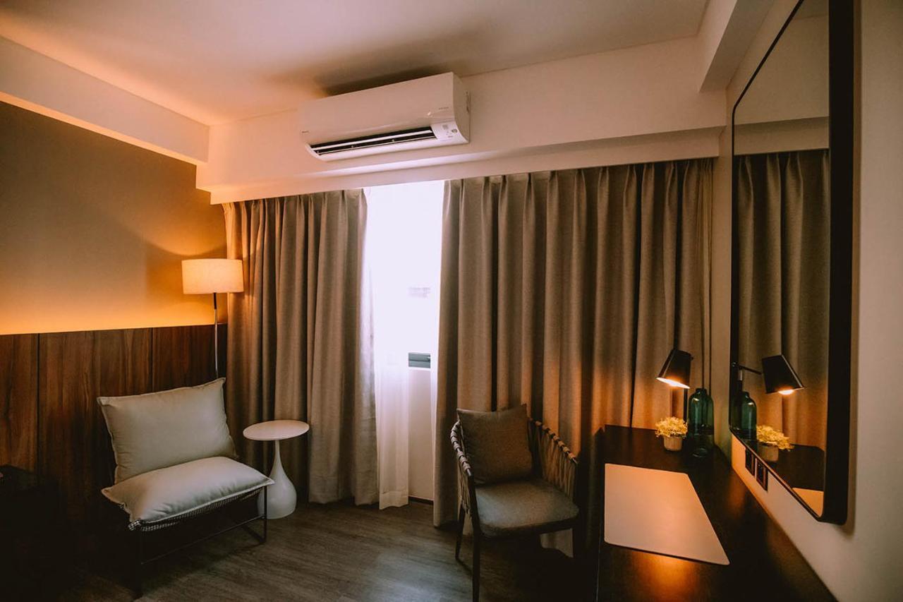 The Maximilian Hotel Cauayan City  Exterior foto